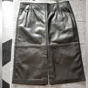 CACHÉ - Vintage Buttersoft Leather Split Skirt